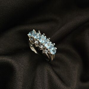 Vintage Blue Topaz Sapphire Sterling Silver Ring - Size 6